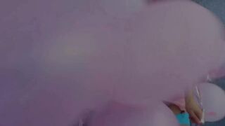 Riley Reid púzójában két kuki