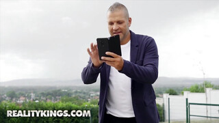 Reality Kings - Cherry Kiss ánusza durván megrakva