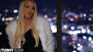 TUSHYRAW - Lana Sharapova a szőrös pinás világos szőke nőci