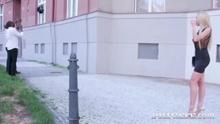PRIVATE Com - Marilyn Kristal barna pasikkal dug
