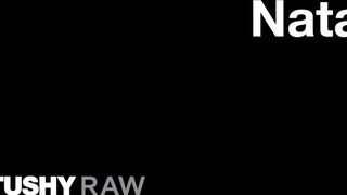 TUSHYRAW - Nata popója megkúrelva